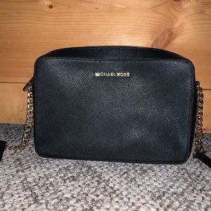 Michael Kors crossbody purse